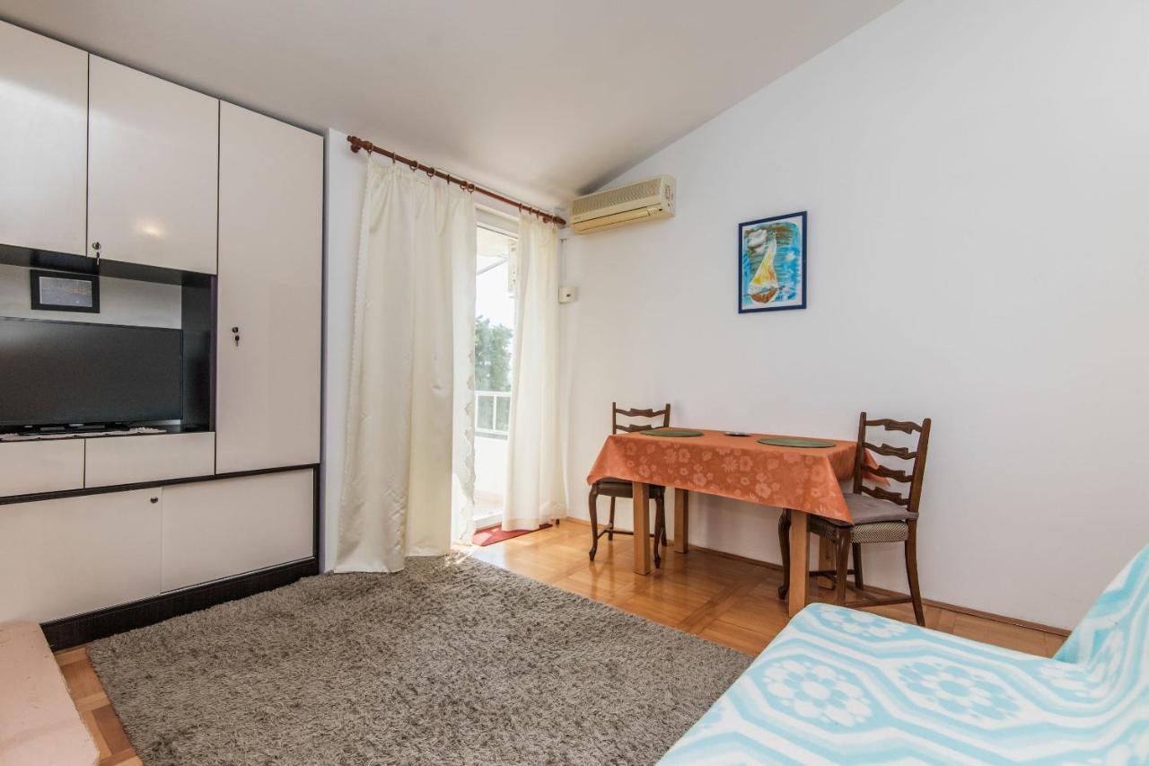Ruzica Apartment