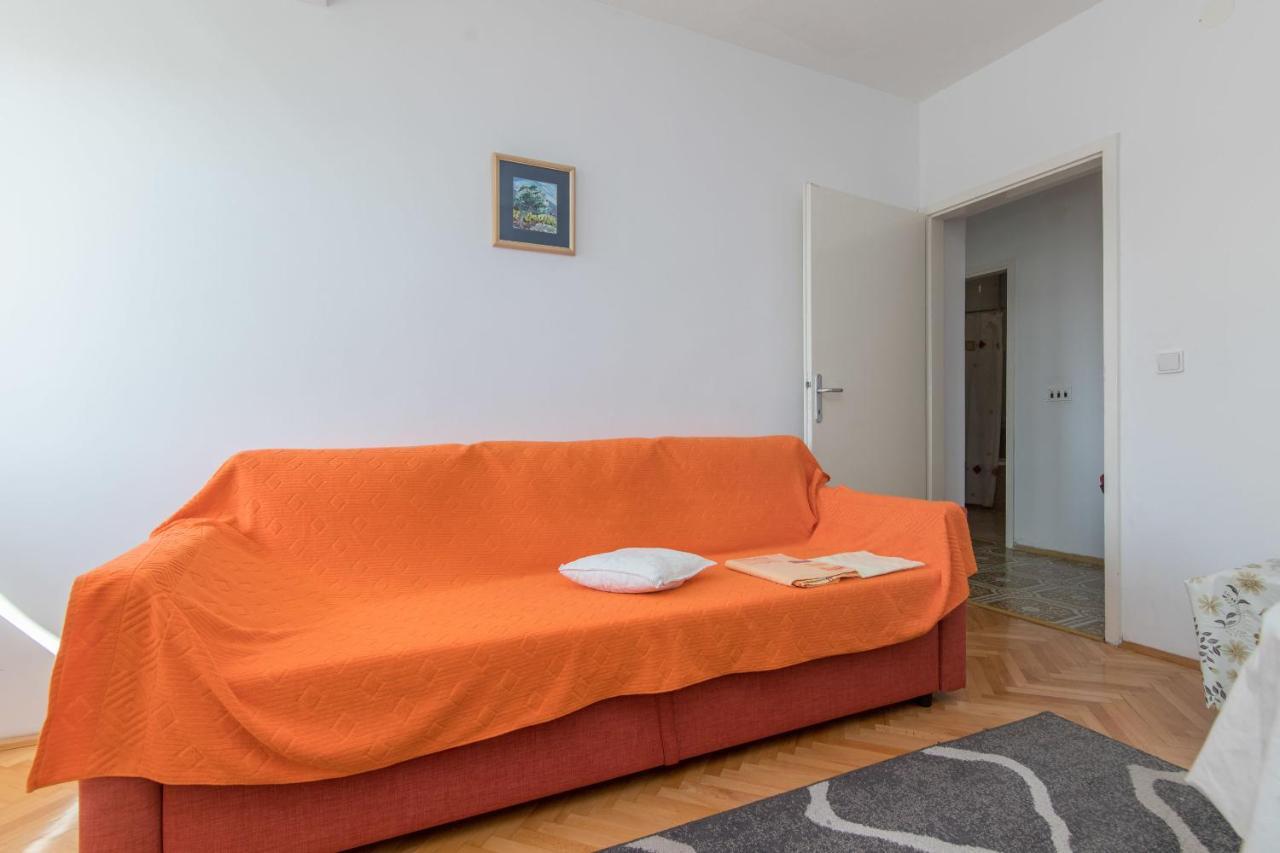 Apartment Ruzica *